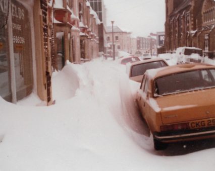 Snowed in cars - Canton Jan 1982